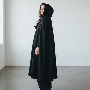 Irish Walking Cape Cloak Wool Hooded Black Made in Ireland Molina Jimmy Hourihan